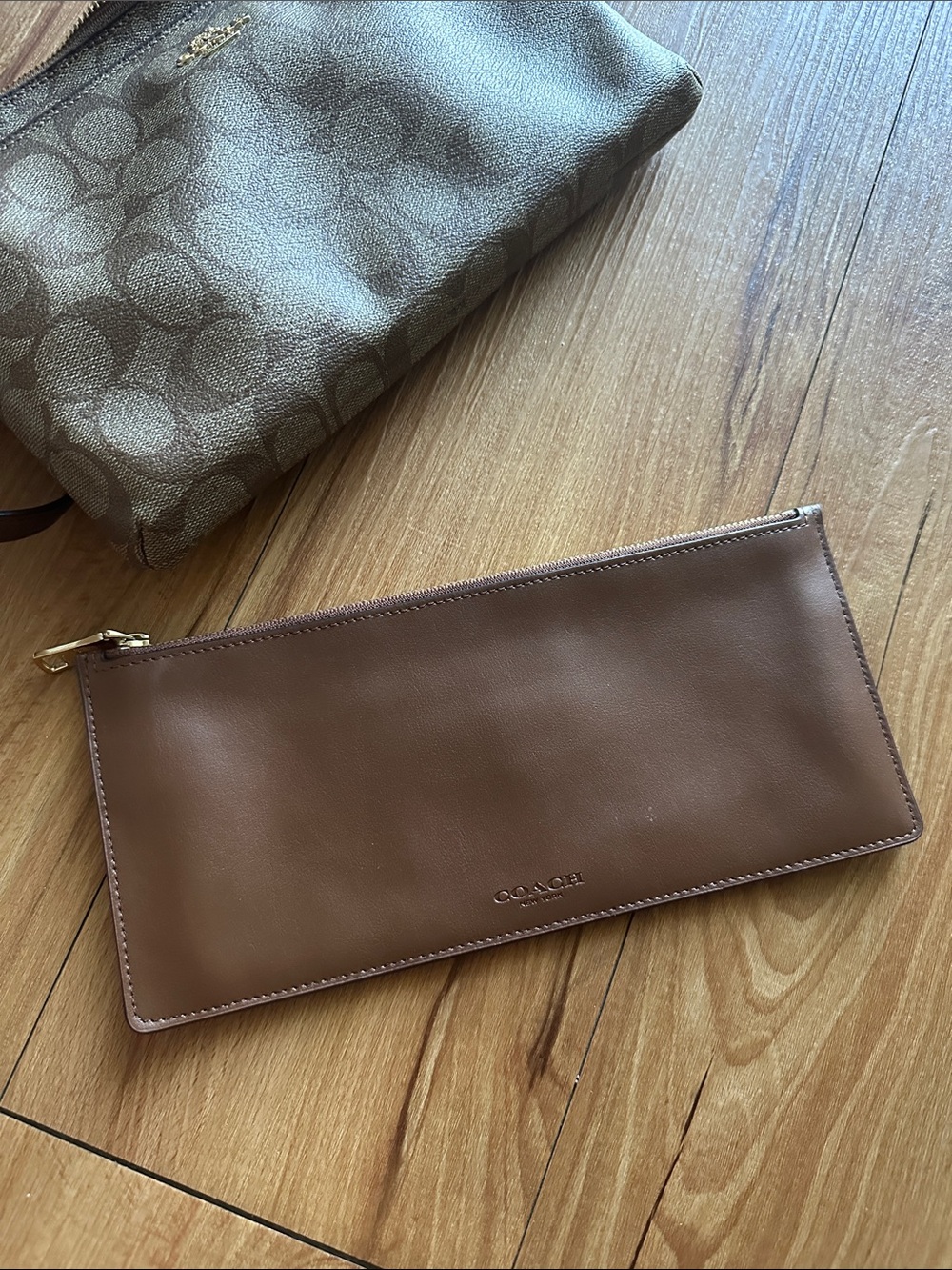 Coach Signature East/West Crossbody Bag - Picture 4 of 8